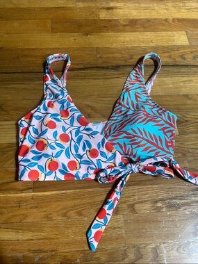 Summersalt The Perfect Wrap One-Piece swimsuit top (top only)